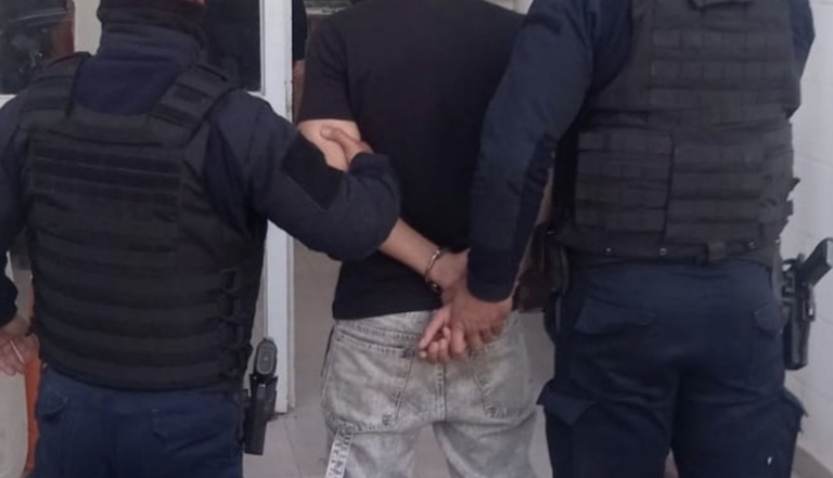 Embalse: un joven herido y dos hermanos detenidos